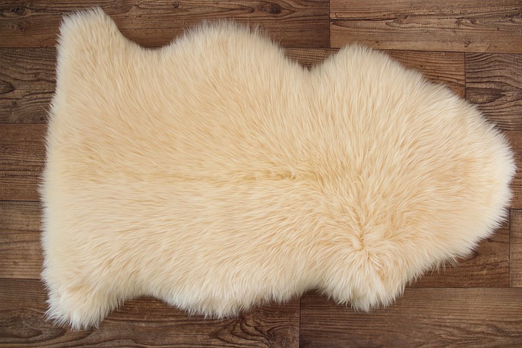 Lammfell Pastell Gelb