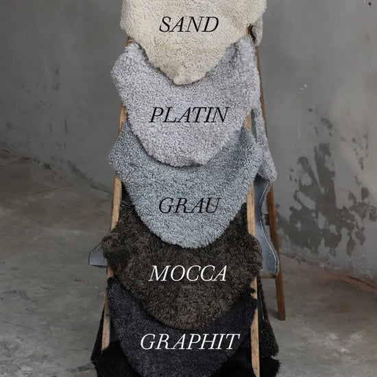 Lammfell Curly - Platin - (geschoren gelockt hellgrau)