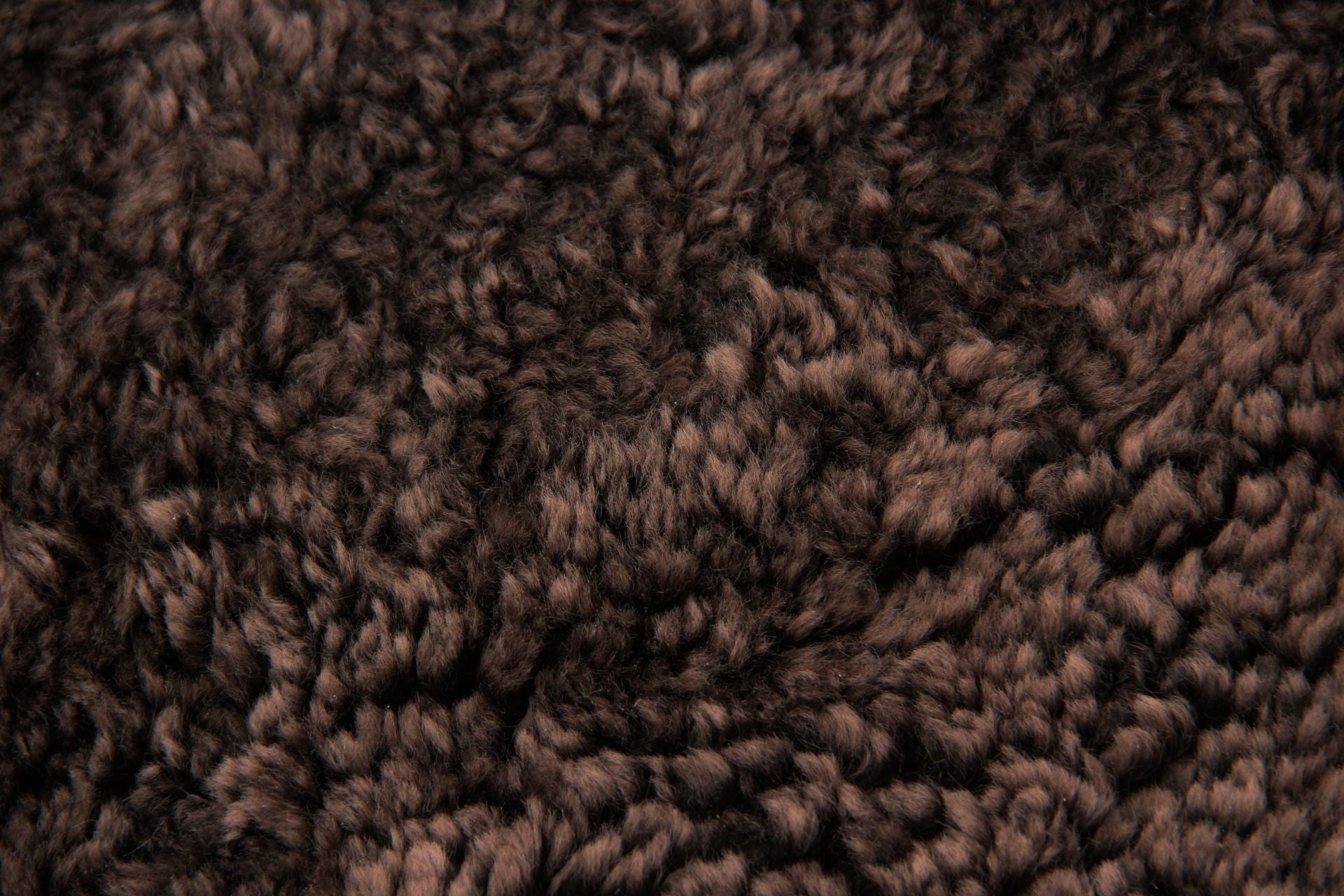 Lammfell Curly -  Mocca - (geschoren gelockt braun)