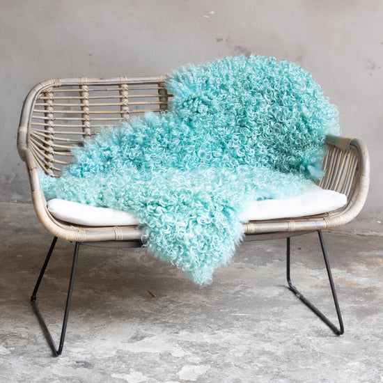 Gotland Schaffell Türkis gefärbt (184)