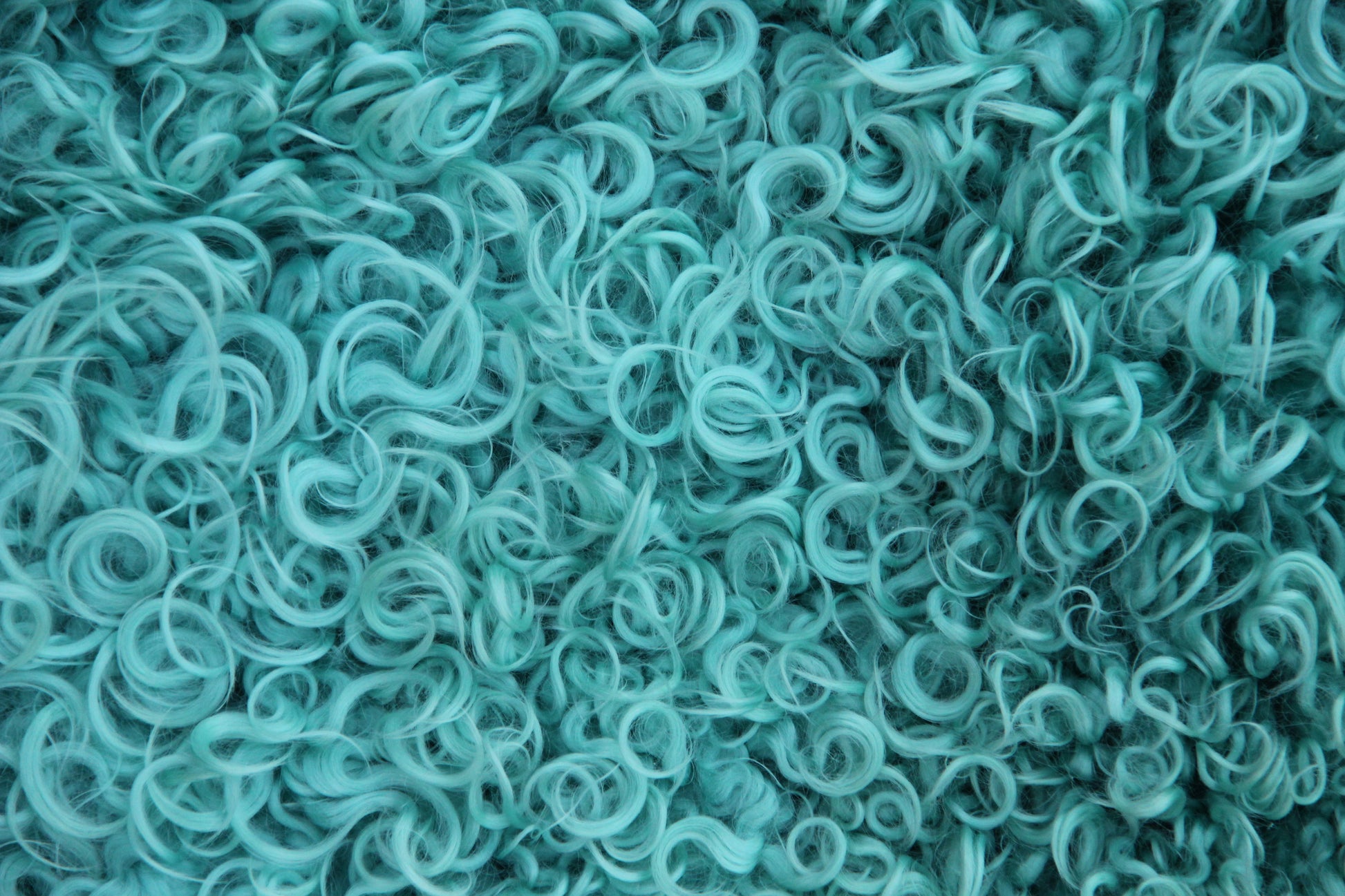 Gotland Schaffell Türkis gefärbt (184)