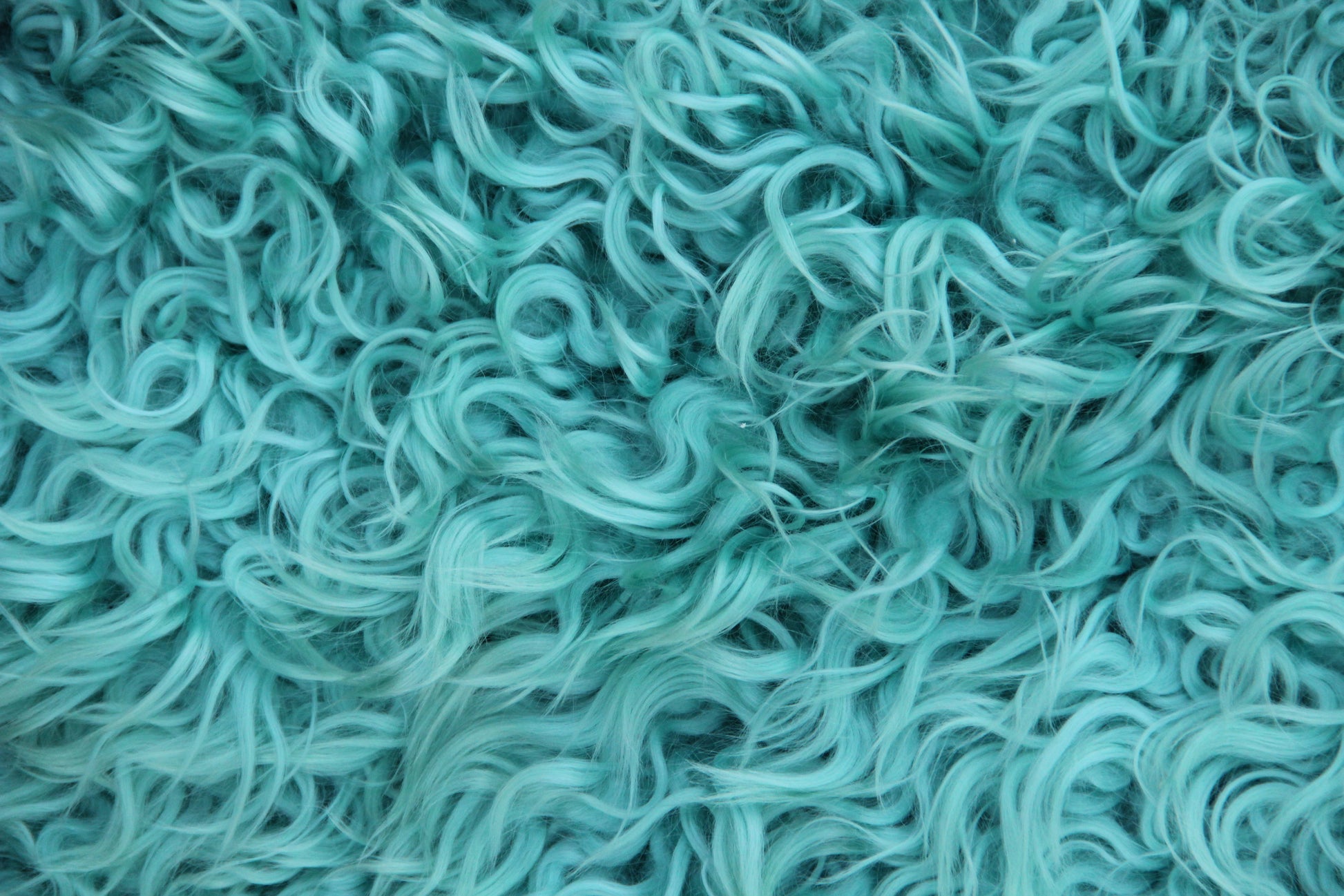 Gotland Schaffell Türkis gefärbt (184)