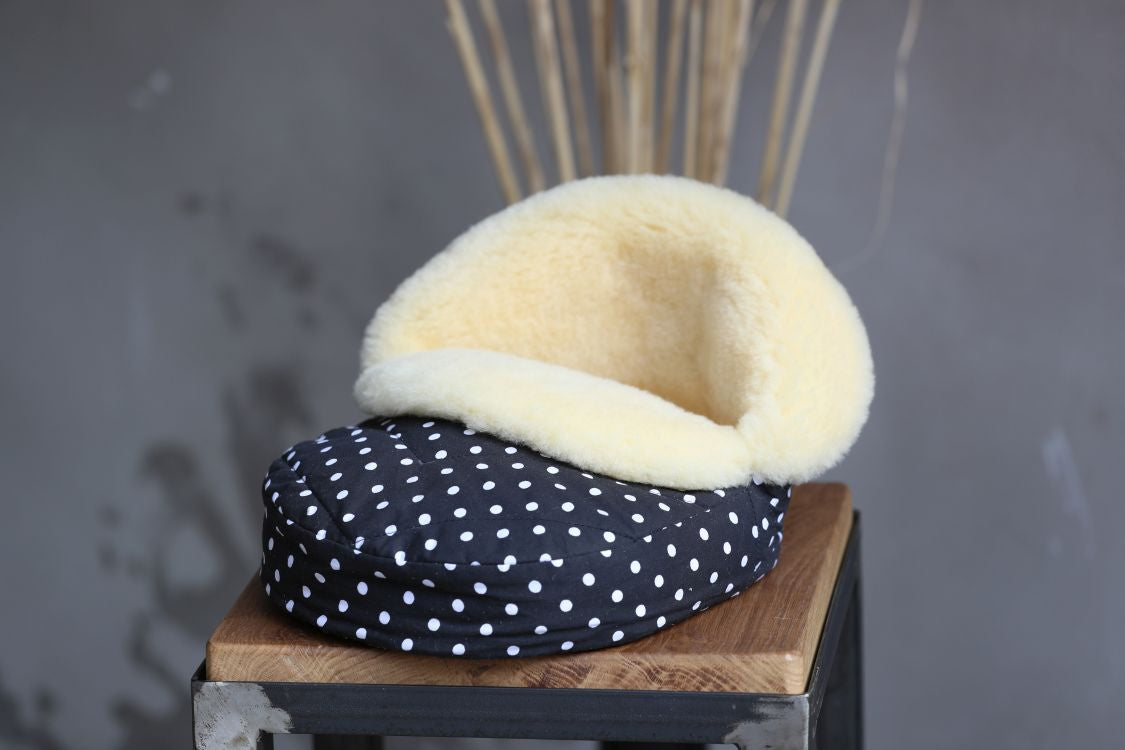 Lammfell Fußsack Fußwärmer (Schwarz, Rot oder Blau)