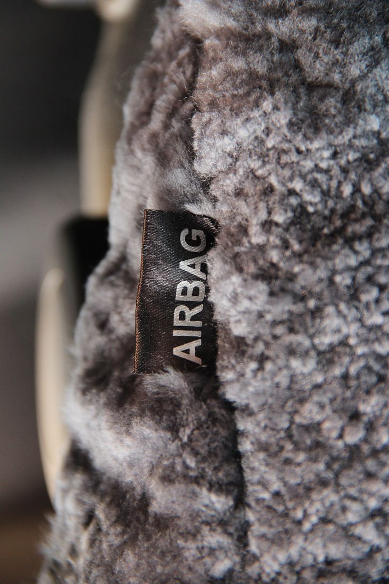 Premium Autofell für Autositze mit Airbag im Sitz (Silber)