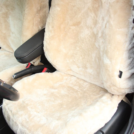 Premium Autofell mit Airbagnaht im Sitz (Beige)