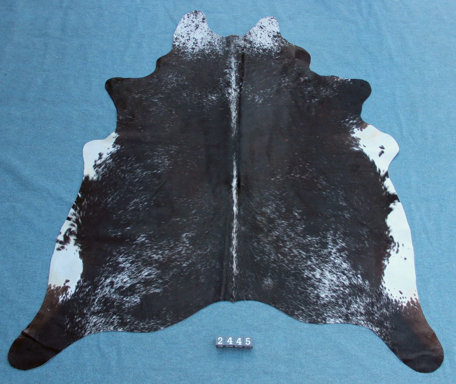 Kuhfell Schwarz Braun Weiß Gesprenkelt (2445)
