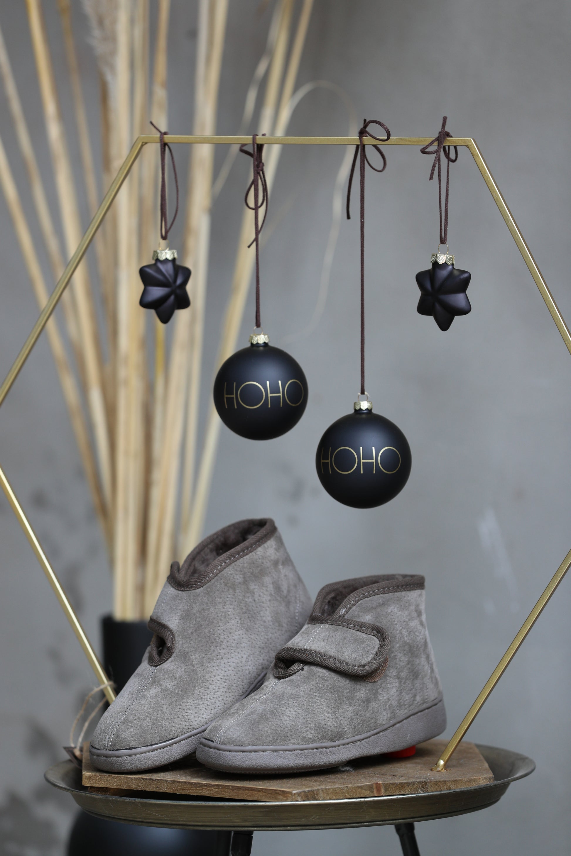 Lammfell Hausschuh - Arne - braun mit Klett