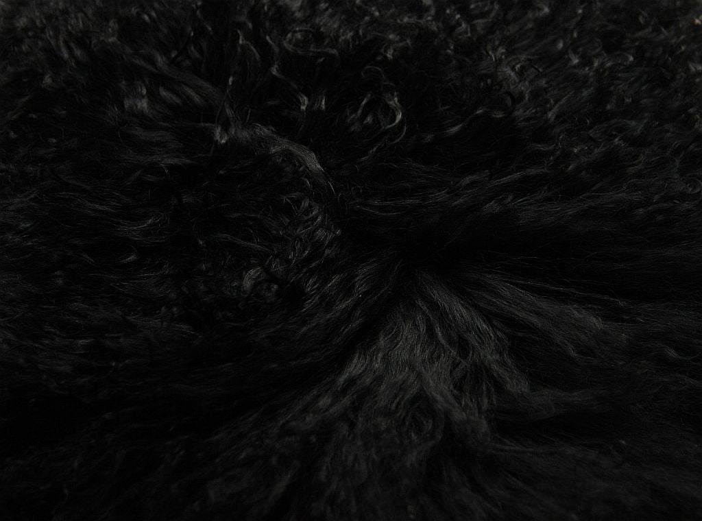 Tibet Schaffell wie Gotland schwarz gefärbt