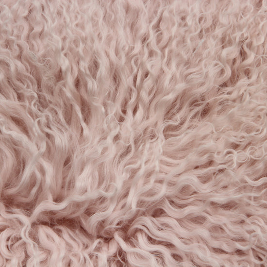 Tibet Schaffell wie Gotland rose gefärbt