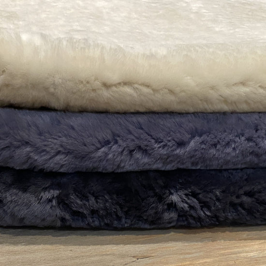 Lammfell Tafel / Teppich (Beige, Silber oder Anthrazit geschoren)