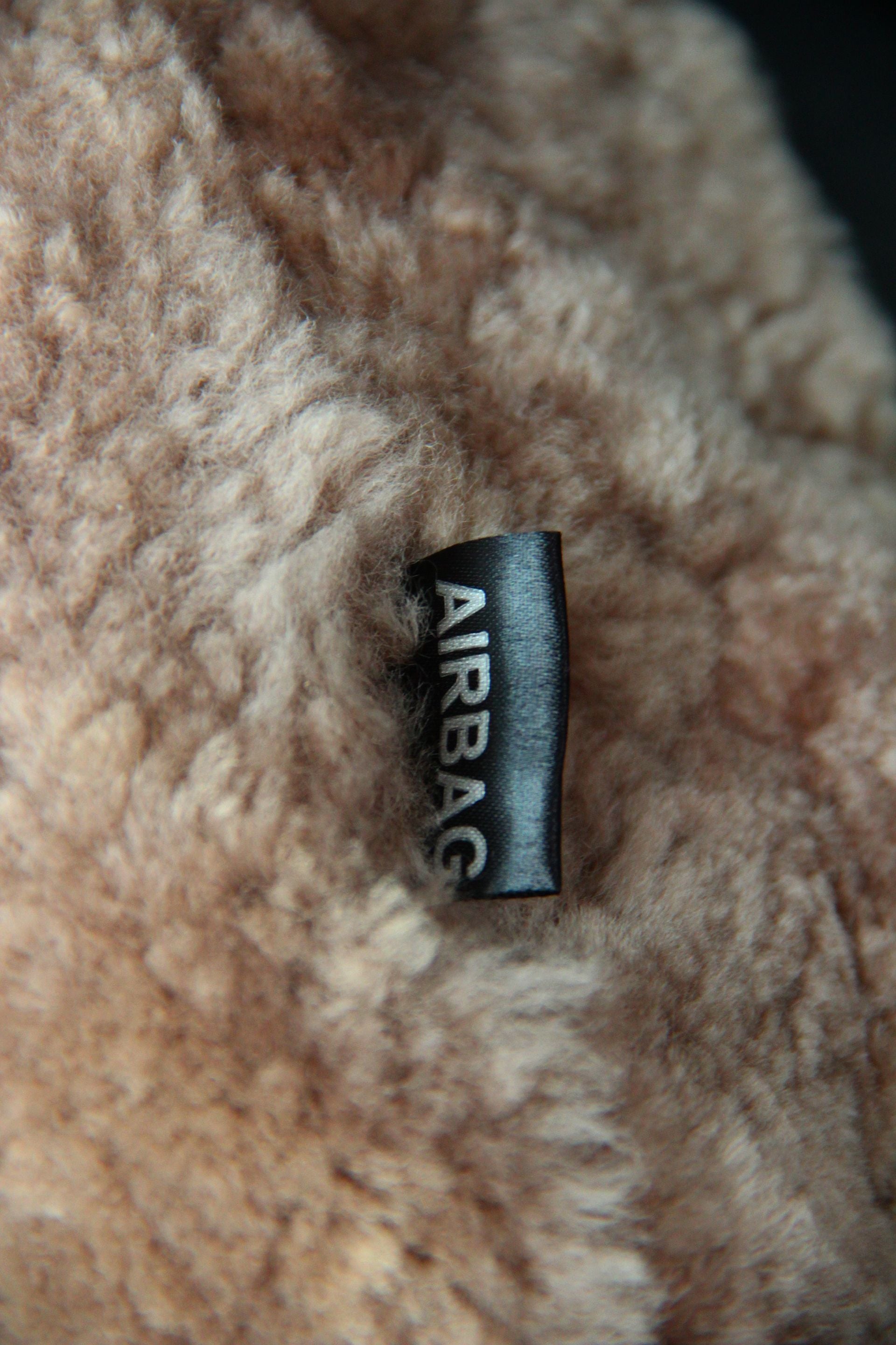 Premium Autofell für Autositze mit Airbag im Sitz (Sand)