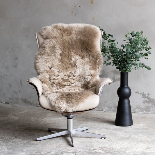 1,5er Lammfell Taupe (grau braun)