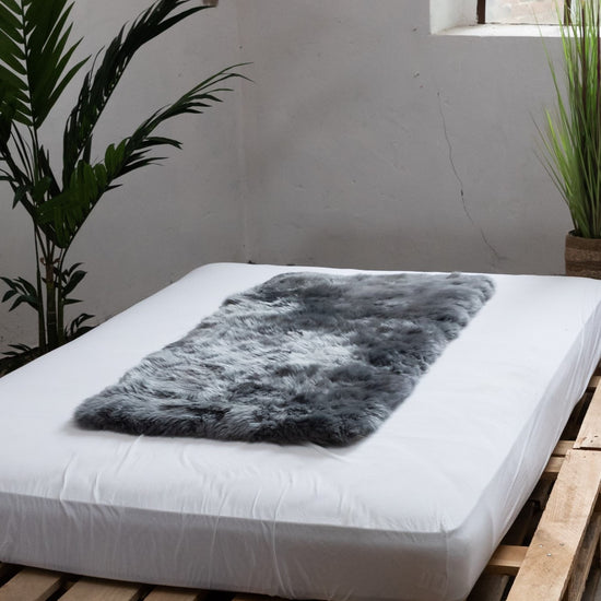 Lammfelldecke ca. 70 x 140 cm Grau/Anthrazit
