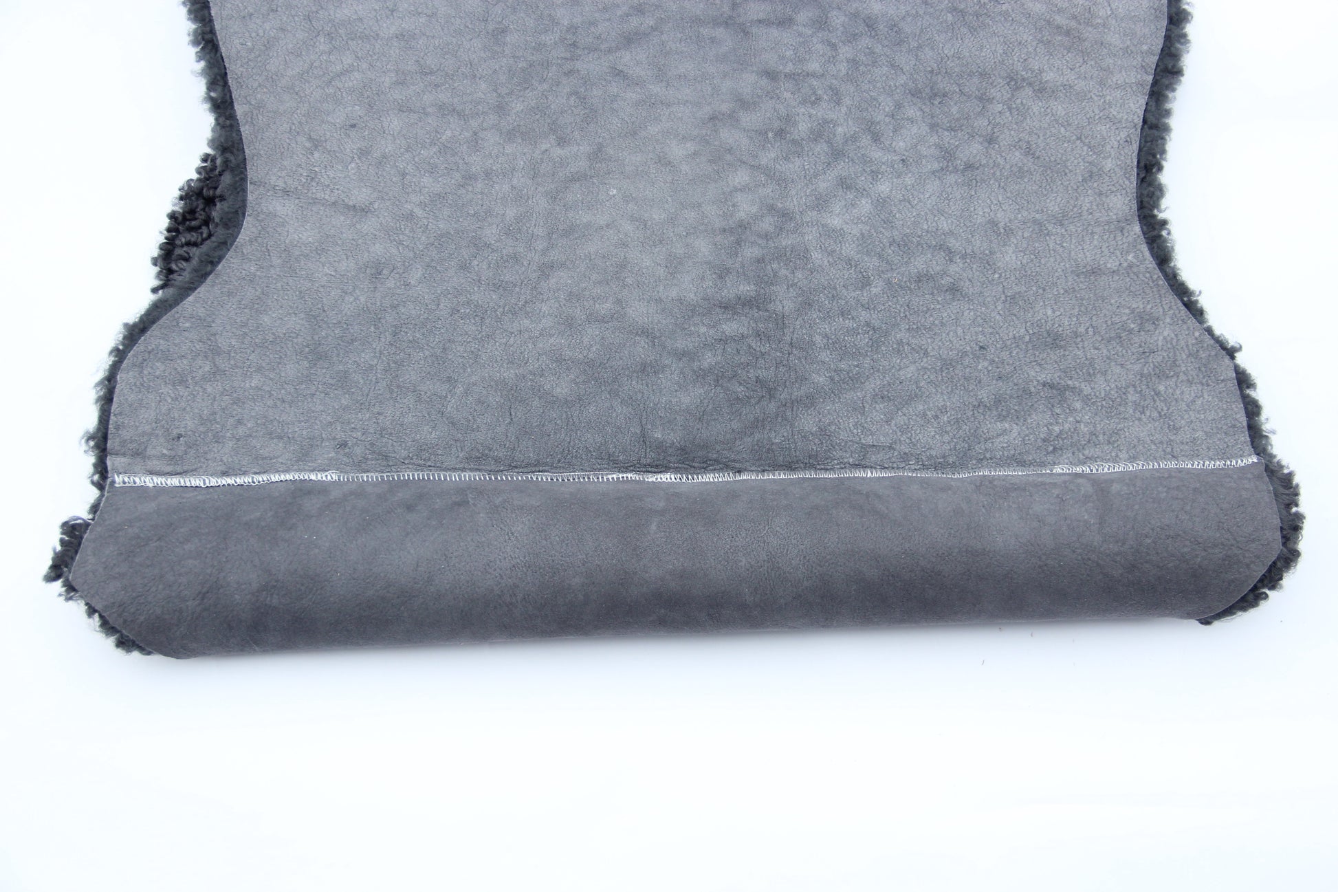 2er Lammfell Curly - Perl - (geschoren gelockt)