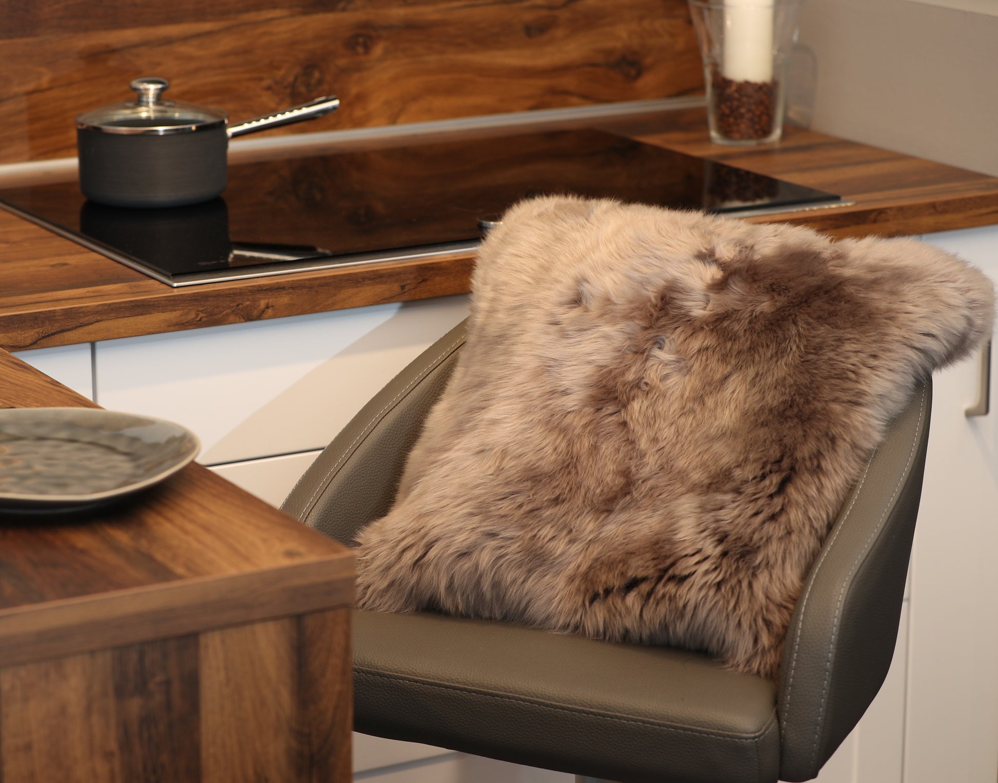 Lammfell Kissen Stone