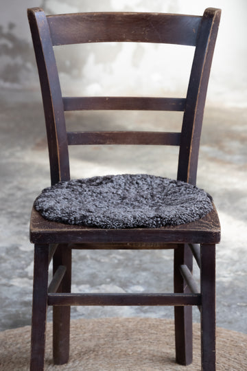 Lammfell Sitzauflage Curly Rund Mocca