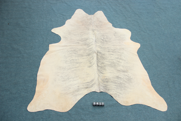 Kuhfell Grau Beige Weiß getigert (3417)