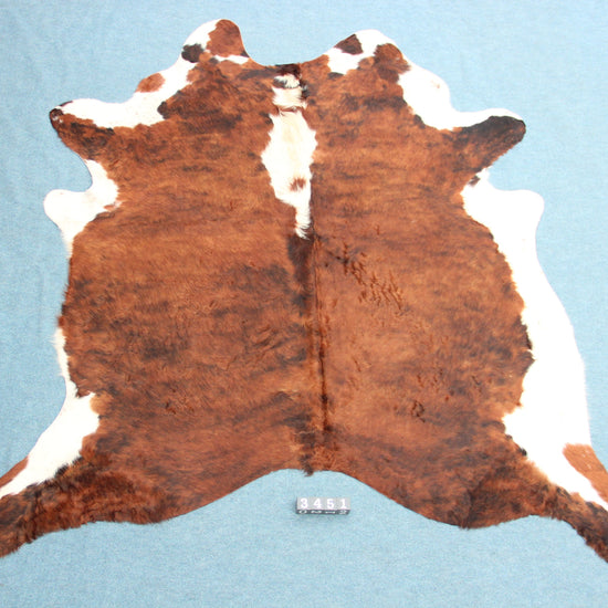 Kuhfell Schwarz Braun Weiß getigert (3451) 3 -4 qm Langhaar