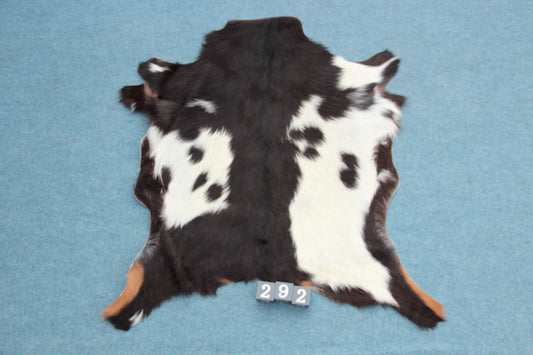 Naturbelassenes Ziegenfell (292) – Ökologisch in Deutschland gegerbt Gerberei Birke Fellshop