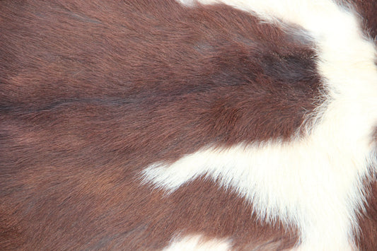 Naturbelassenes Ziegenfell (396) – Ökologisch in Deutschland gegerbt Gerberei Birke Fellshop